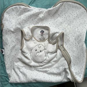 VGUC nested bean sleep sack